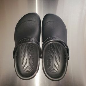CROCS Bistro Slip Resistant Work Clog In Black